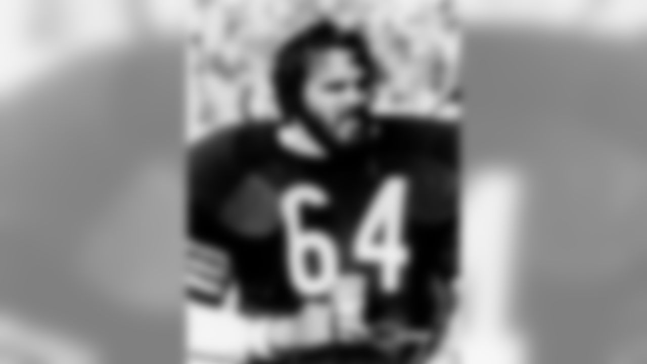 1977: Ted Albrecht, OT