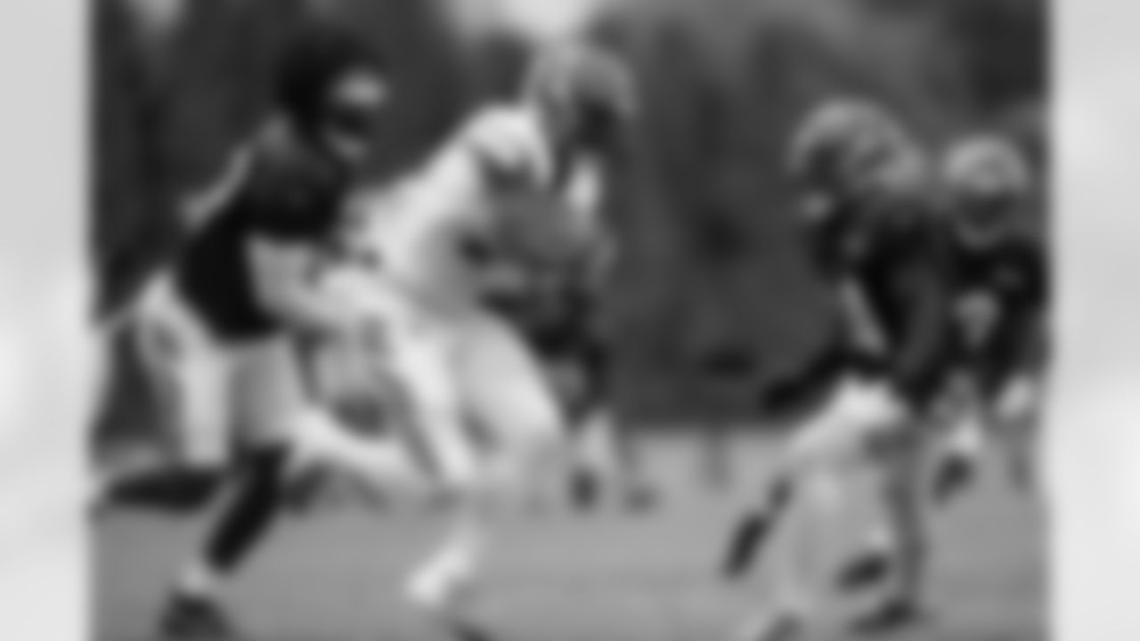 HB Joe Mixon, S Vonn Bell
