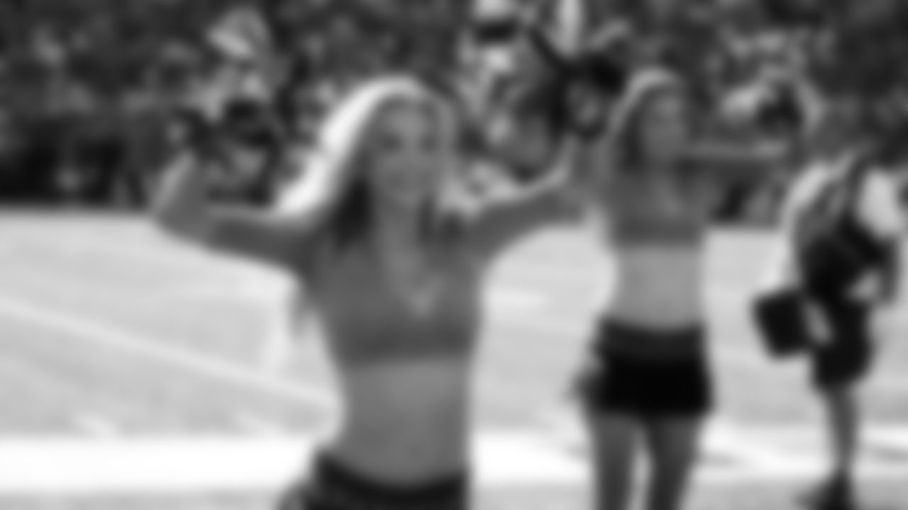 211011-ben-gals-cheerleaders_7