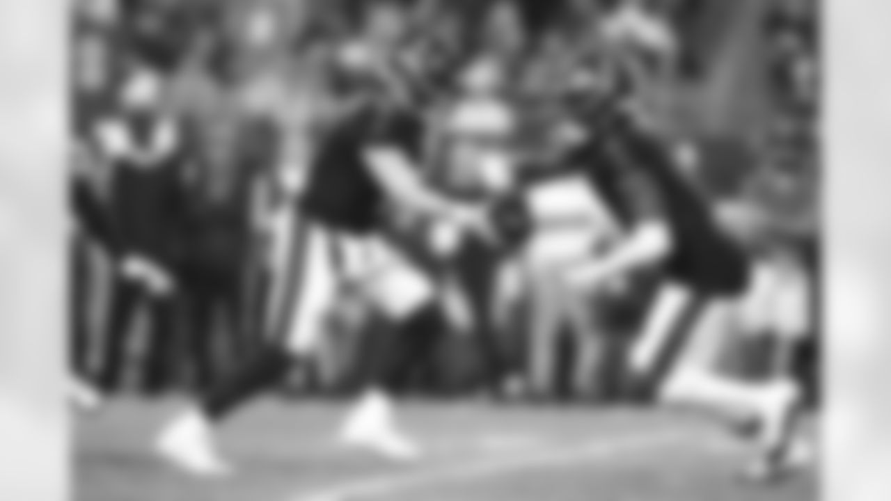 230925 - Bucs v Eagles - 398