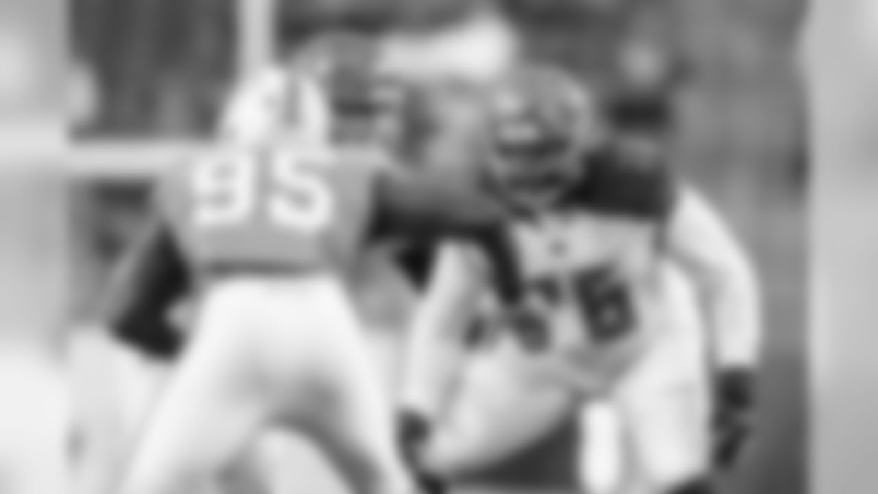 T Donovan Smith, No. 76