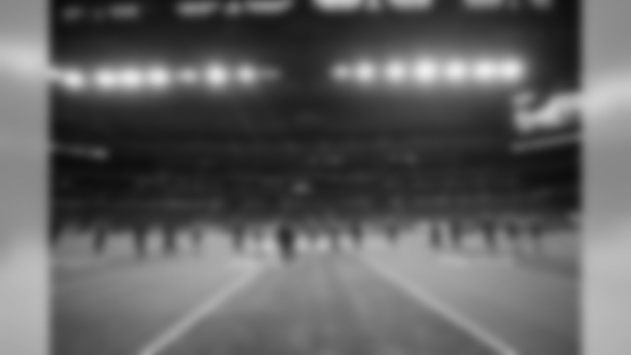 A general view of tight ends warming up during the 2020 NFL Scouting Combine, Thursday, Feb. 27, 2020 in Indianapolis. (Logan Bowles/NFL)