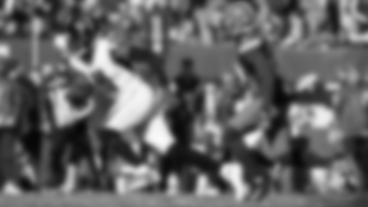 julio-jones-adt-17