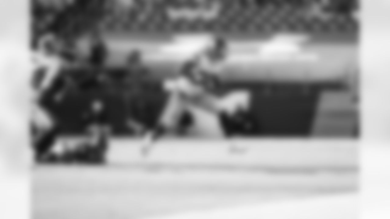 Evan Engram (88)