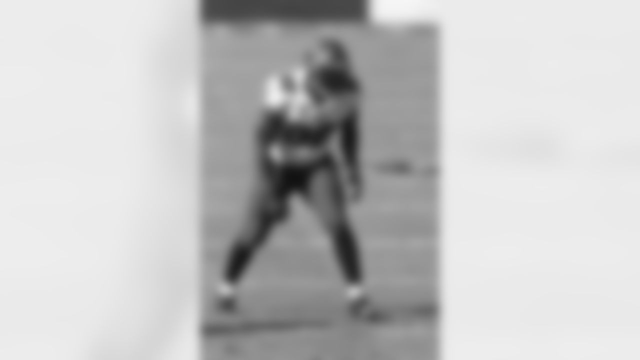 DL William Gholston