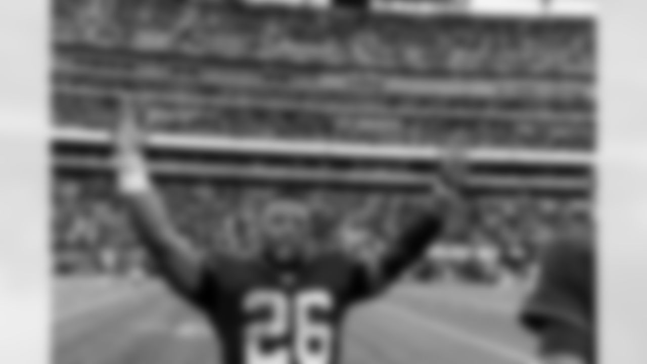 Saquon Barkley (26),