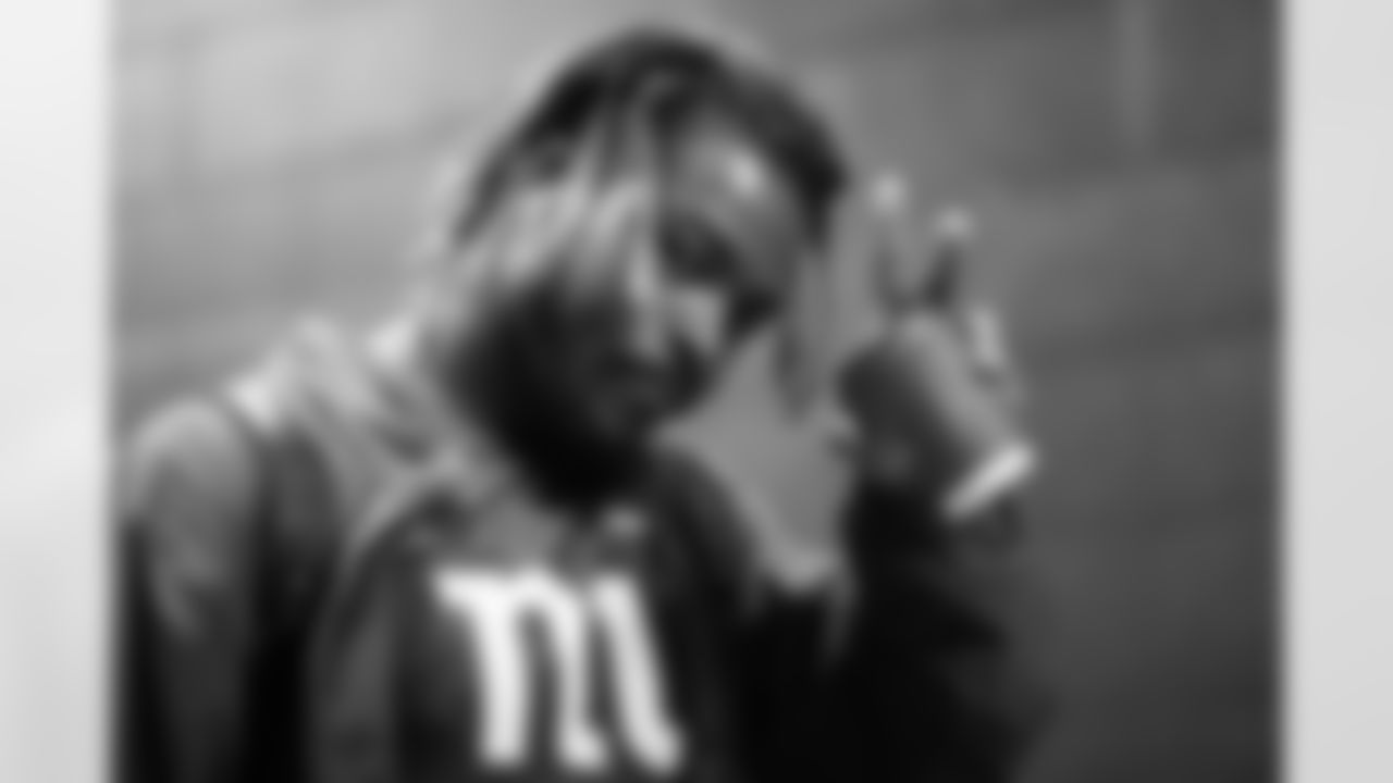 Corey Clement (30)
