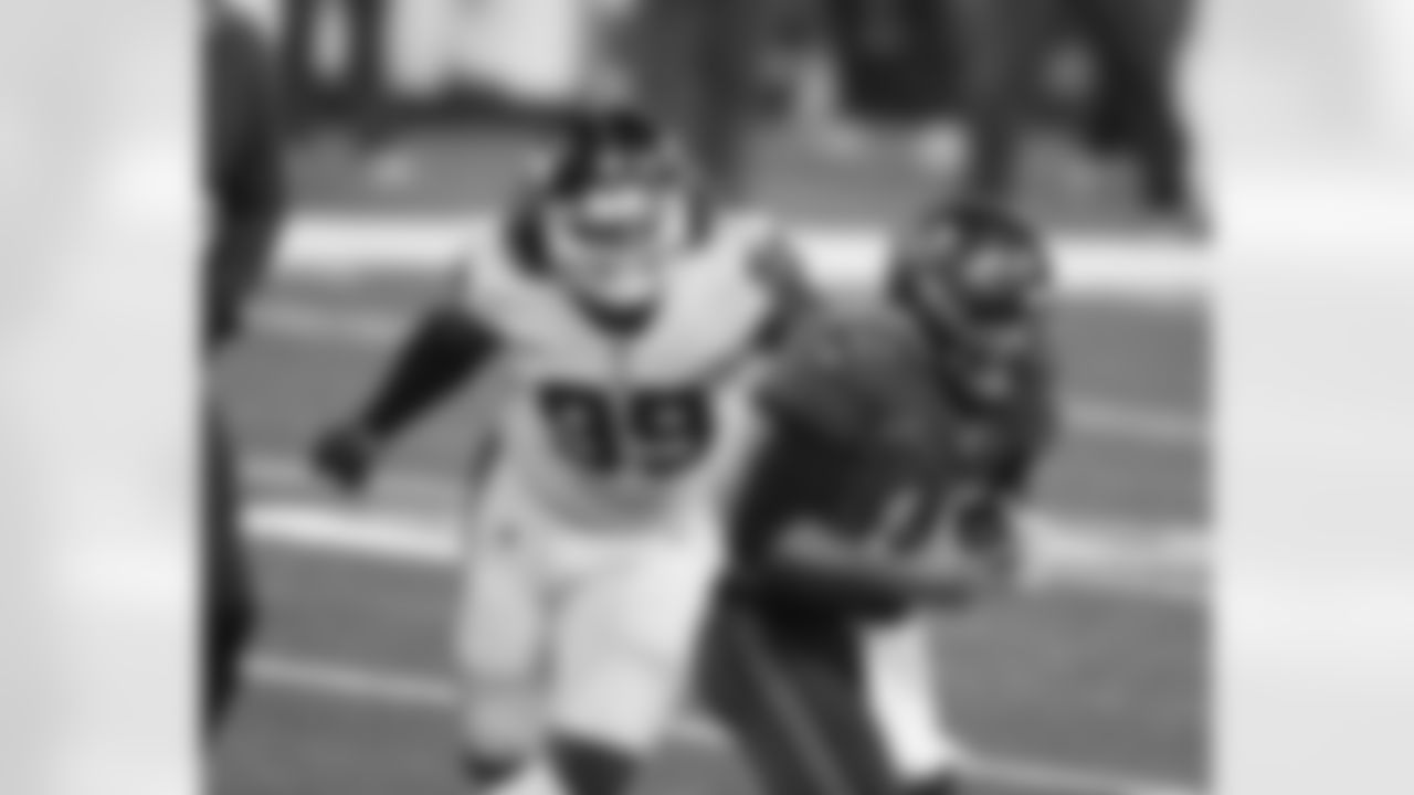 New York Giants defensive end Leonard Williams (99) sacks Tampa Bay Buccaneers quarterback Tom Brady (12) during a week 8 regular season Monday Night football game at MetLife Stadium on November 2nd, 2020 in East Rutherford, New Jersey