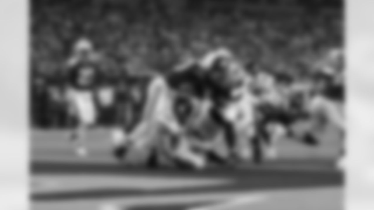 Saquon Barkley (26)