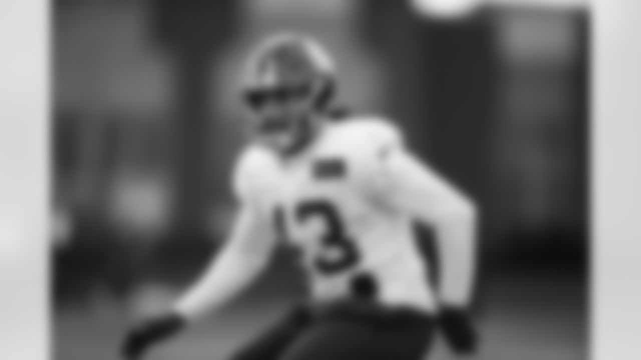 Nate Ebner (43)