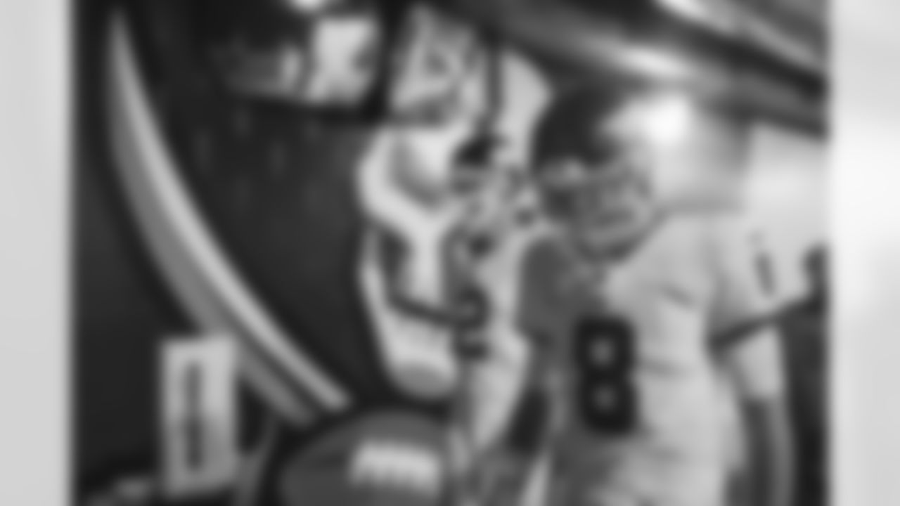 QB Daniel Jones