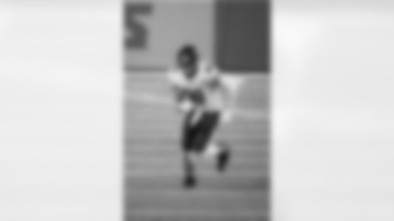 TE Jimmy Graham