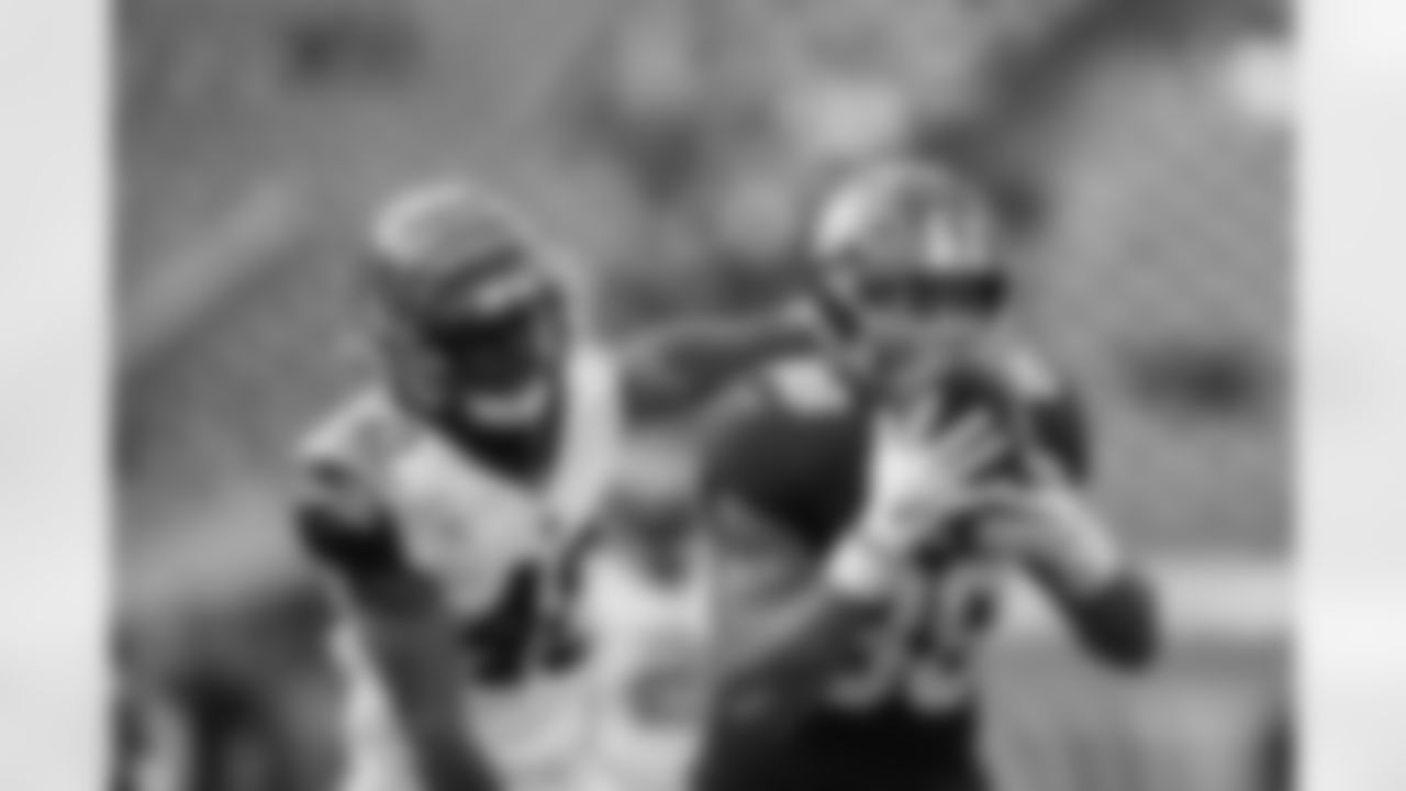 Evan Engram (88)