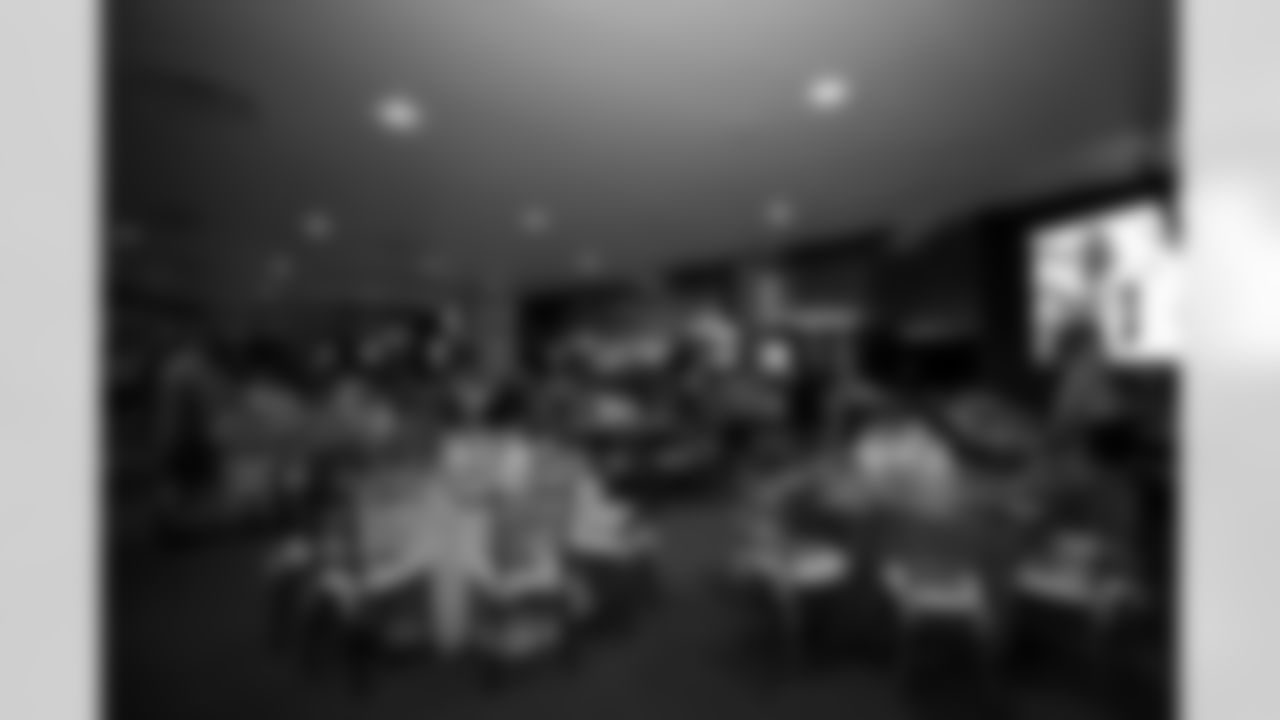 2022_0823_BacktoFootballLunch2022_0823_BacktoFootballLuncheon_Edits-9