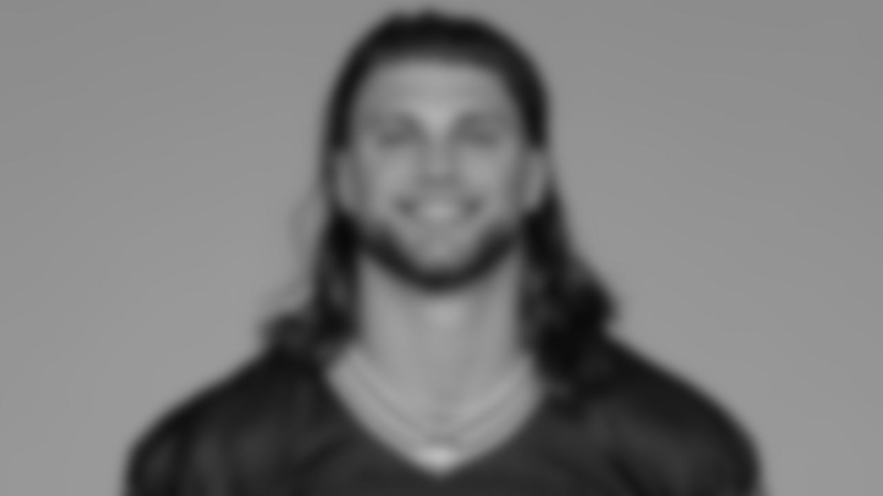 85 - TE Robert Tonyan