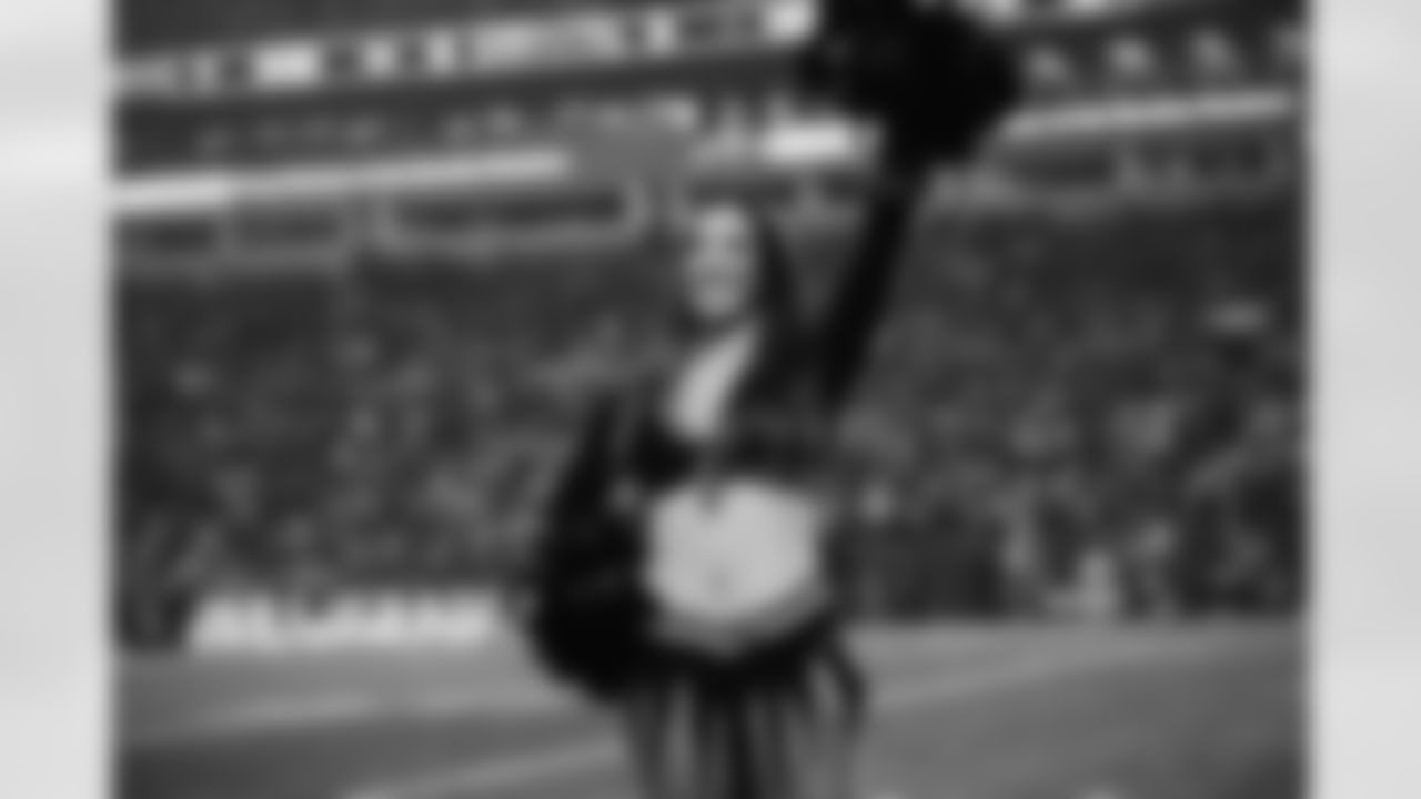 221110 Panthers vs Falcons-217