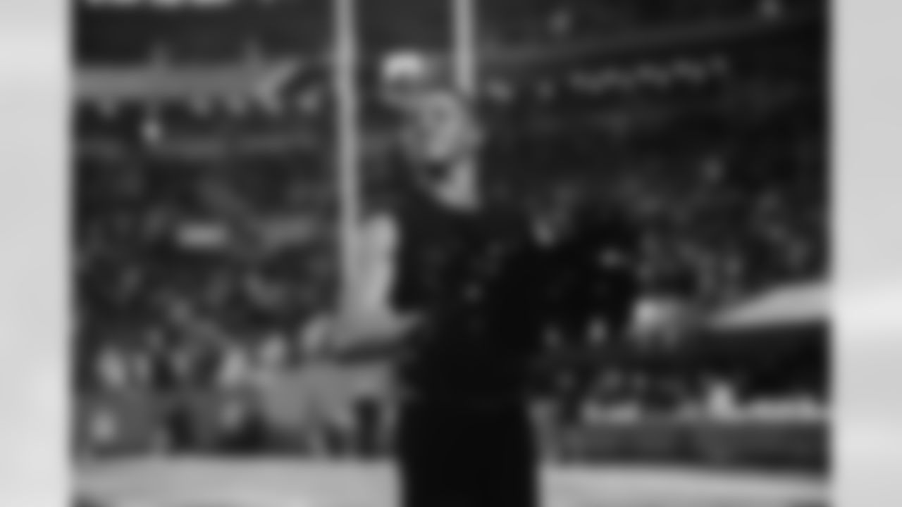 221110 Panthers vs Falcons-315