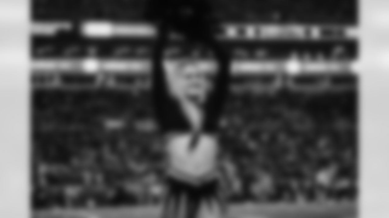 221110 Panthers vs Falcons-134