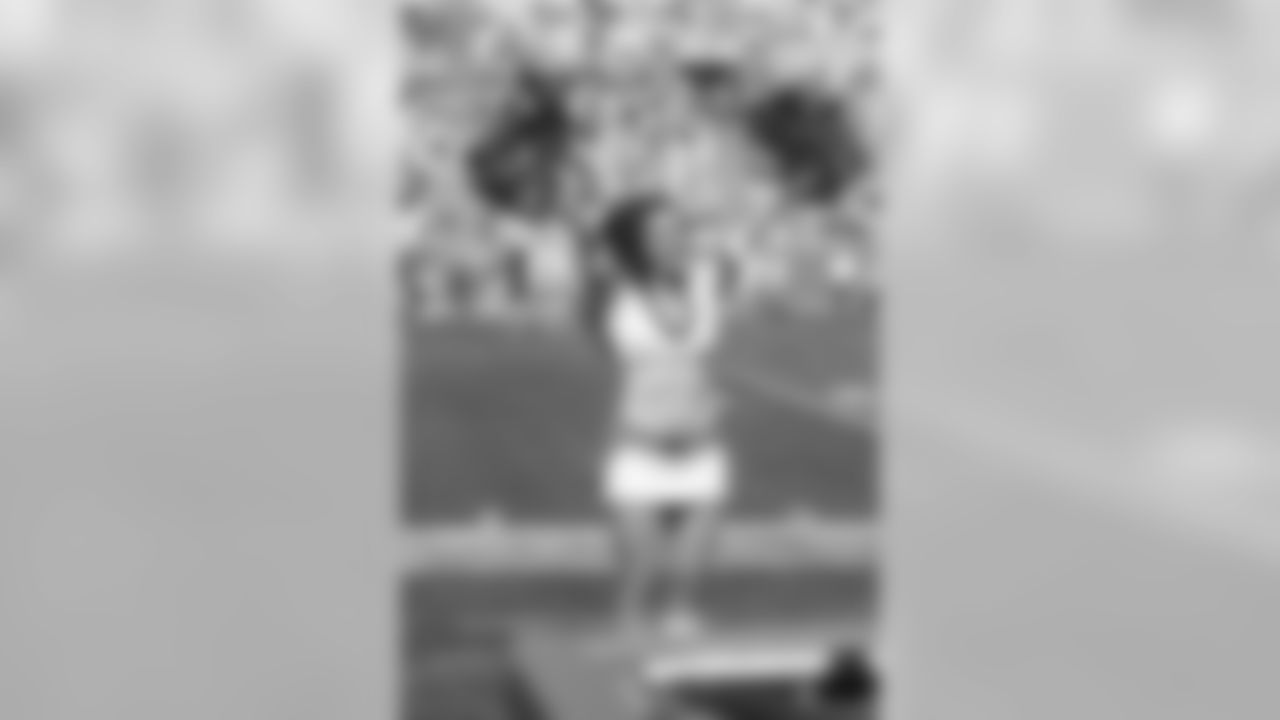 PanthersVsRams-107