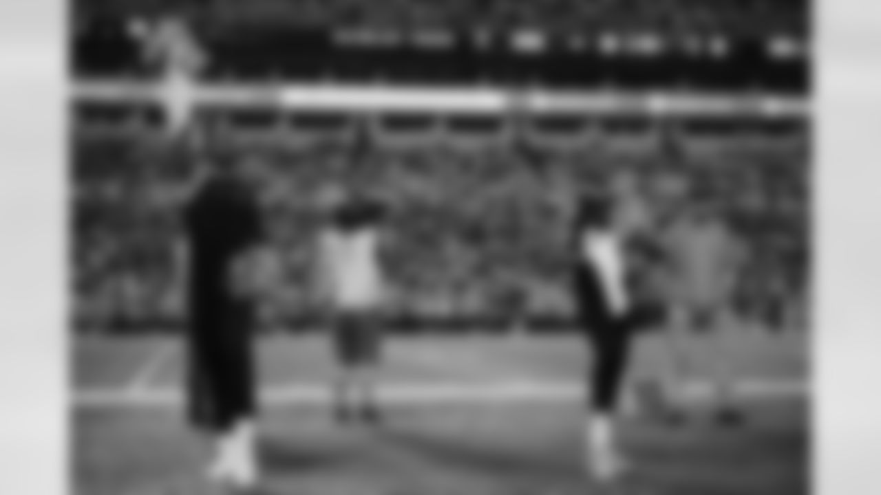 221009 Panthers vs 49ers-226