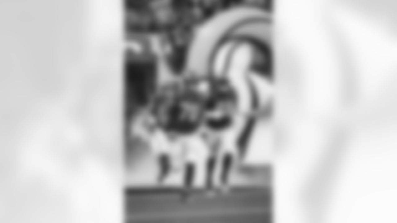 The Los Angeles Rams take on the Seattle Seahawks during Week 13 of the 2022 NFL regular season