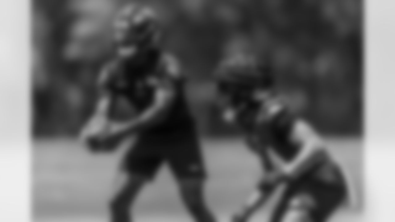 QB Tyler Huntley