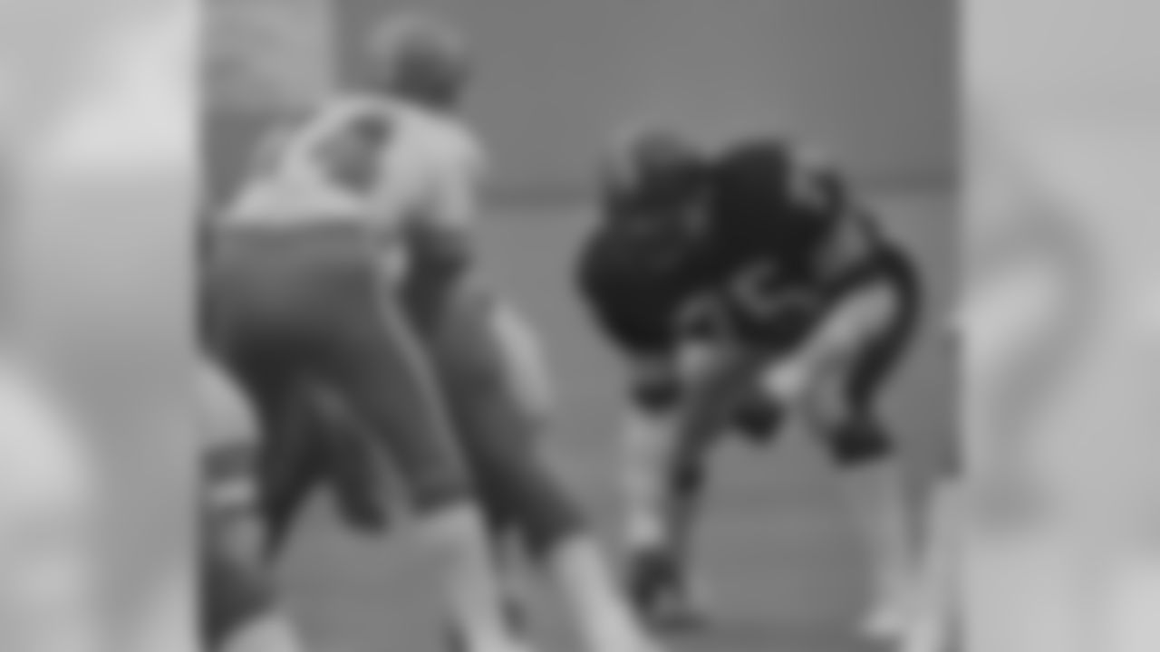 The Steelers defeated the Broncos 33-10 in an AFC Divisional playoff game on December 30, 1978.