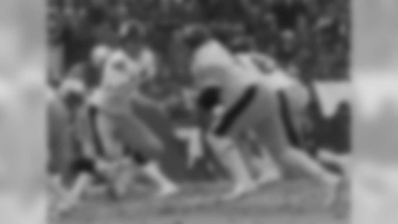 The Steelers defeated the Colts 40-14 in an AFC Divisional playoff game on December 19, 1976.