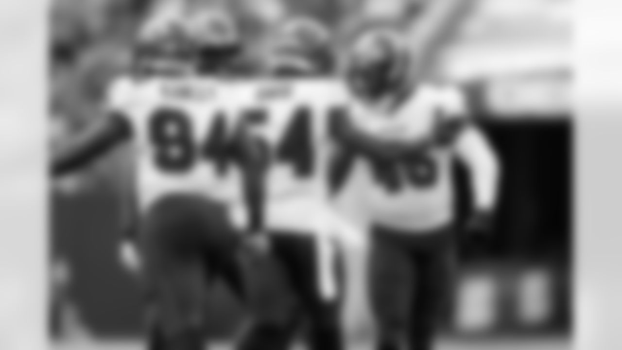 Titans vs. Bucs