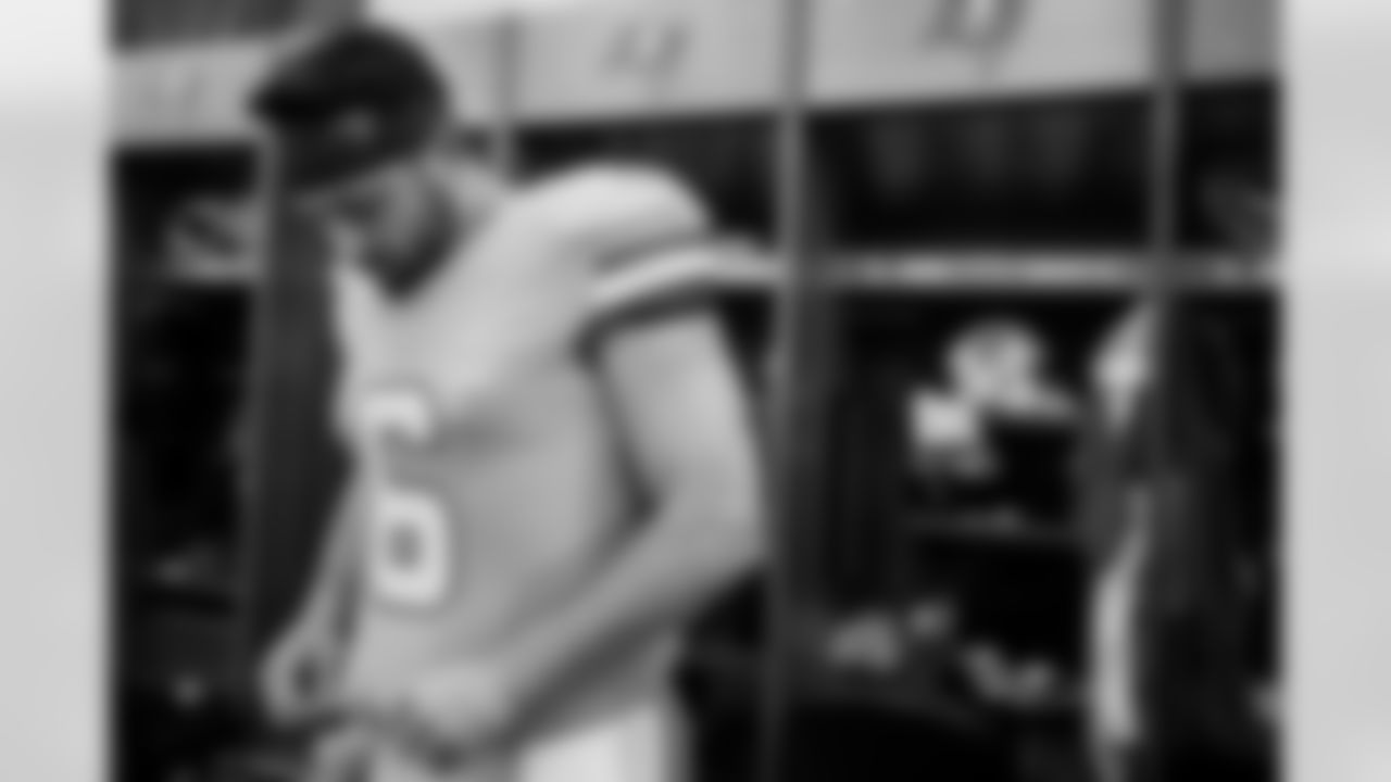 TAMPA, FL - October 15, 2023 - Quarterback Baker Mayfield #6 of the Tampa Bay Buccaneers before the game between the Detroit Lions and Tampa Bay Buccaneers. The Bucs lost the game, 20-6. Photo By Kyle Zedaker/Tampa Bay Buccaneers