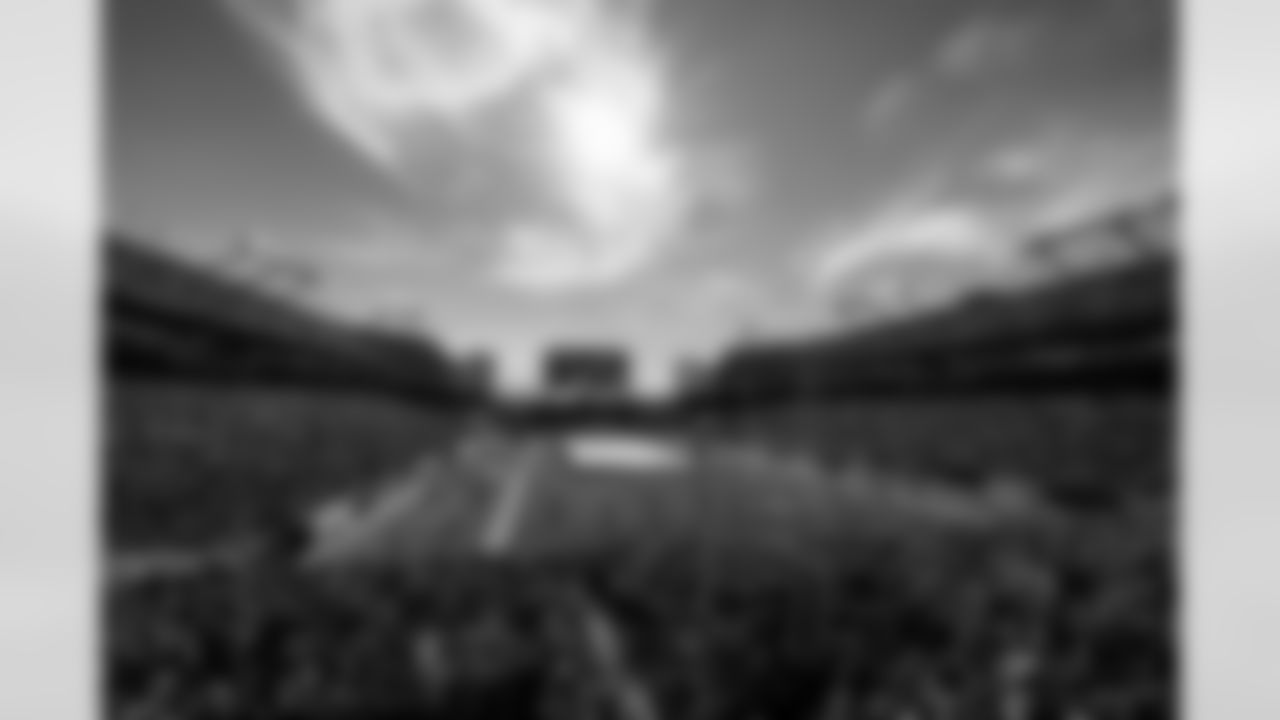 TAMPA, FL - December 31, 2023 - A general view of the flyover before the game between the New Orleans Saints and Tampa Bay Buccaneers. The Bucs lost the game, 23-13. Photo By Kyle Zedaker/Tampa Bay Buccaneers