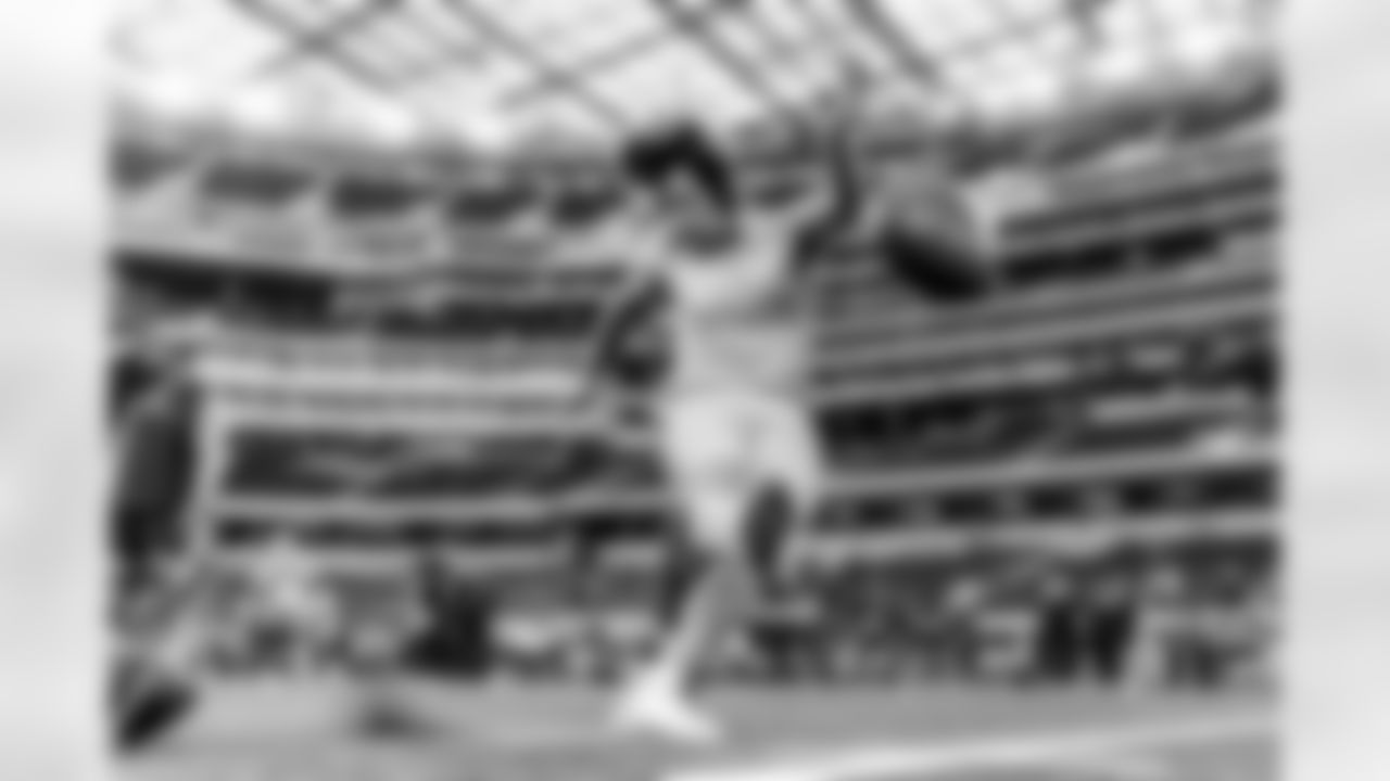 Take a look back at the Chargers Week 16 matchup with the Broncos in monochrome!