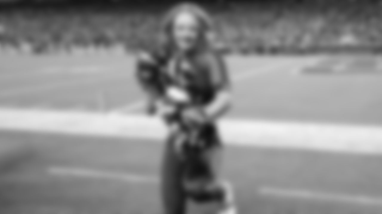 Kansas City Chiefs Cheerleaders during the Week 1 NFL Kickoff Game against the Baltimore Ravens on Thursday, September 5, 2024.