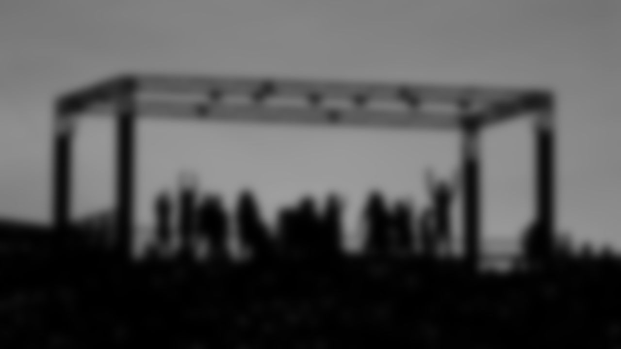 A silhouette of fans cheering during the NFL Week 7 matchup against the San Francisco 49ers on Sunday, October 20, 2024 in Santa Clara, CA.