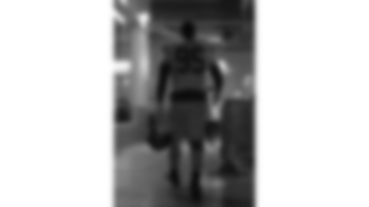 Kansas City Chiefs defensive tackle Chris Jones (95) walks back to the locker room prior to the NFL Week 3 matchup against the Atlanta Falcons on Sunday, September 22, 2024 in Atlanta.