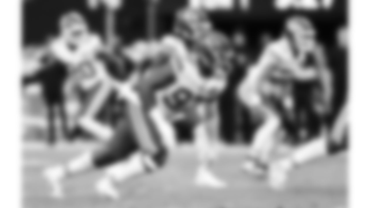 Kansas City Chiefs defensive end Felix Anudike-Uzomah (97) in action during the NFL Week 8 matchup against the Las Vegas Raiders on Sunday, October 27, 2024 in Las Vegas, NV.