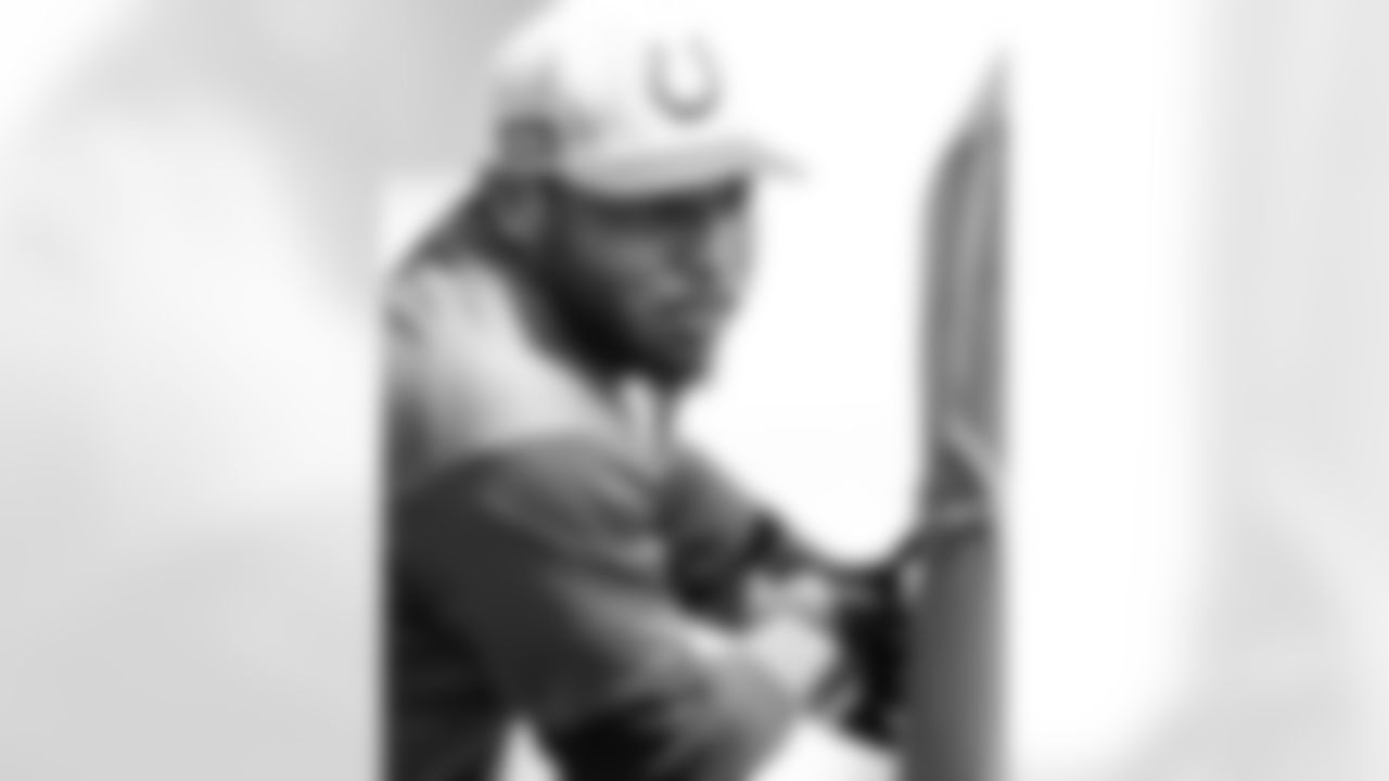 94 DE Tyquan Lewis