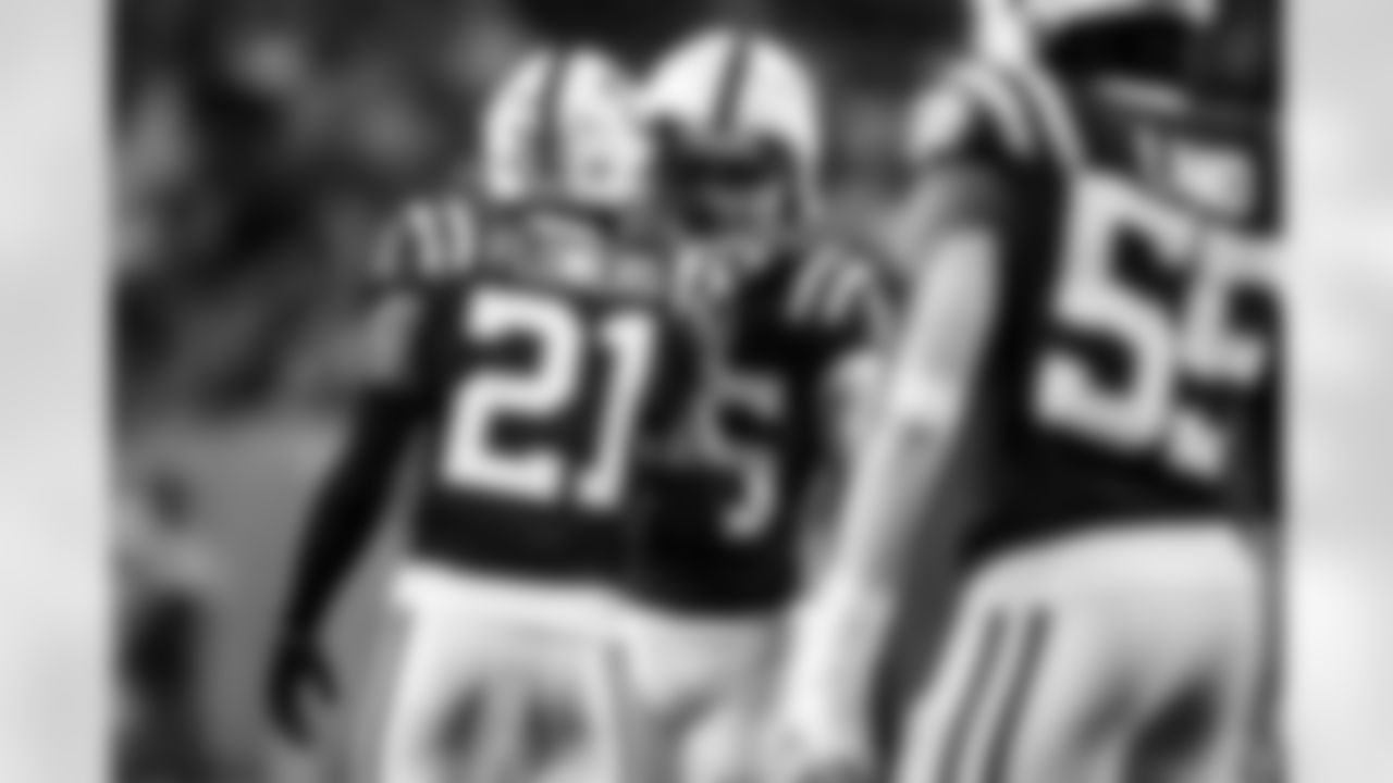 CB Dallis Flowers #21 and S Rodney Thomas II #25