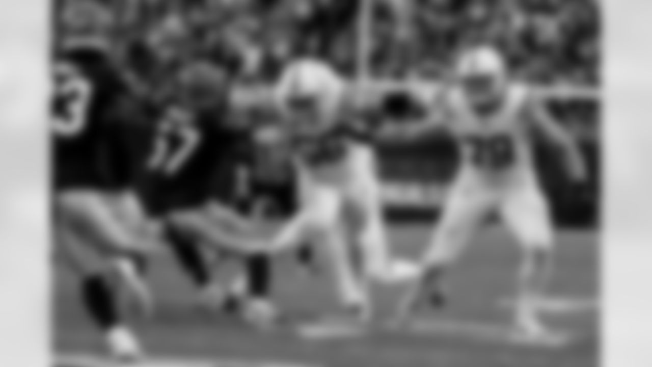 56 G Quenton Nelson, 79 T Bernhard Raimann