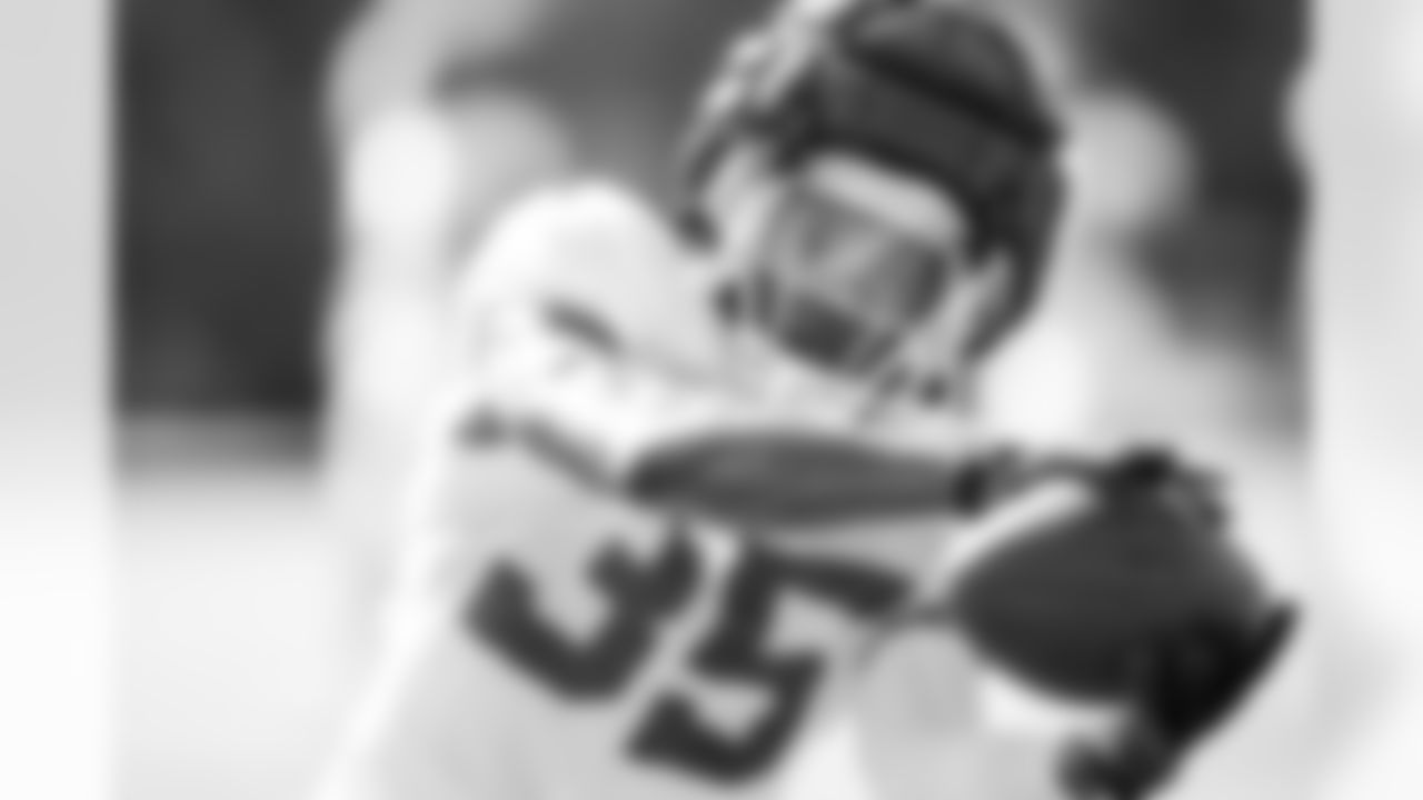 CB Chris Lammons #35