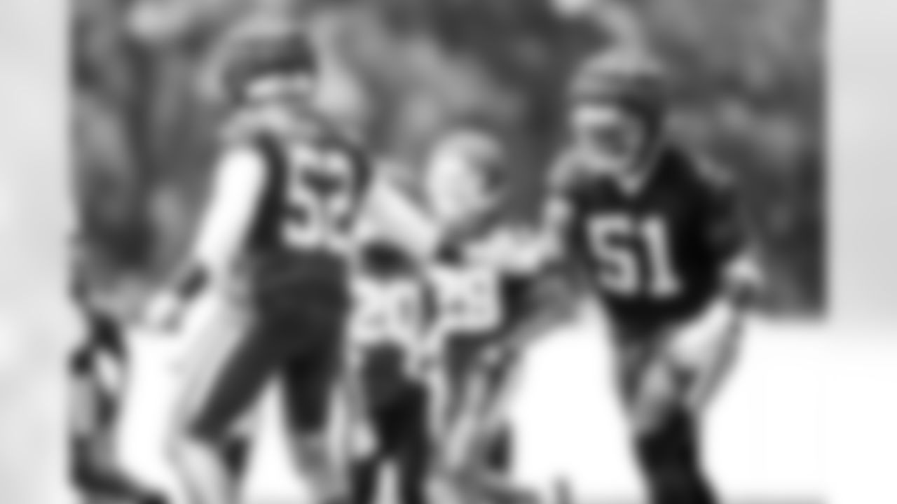 52 DE Samson Ebukam, 51 DE Kwity Paye
