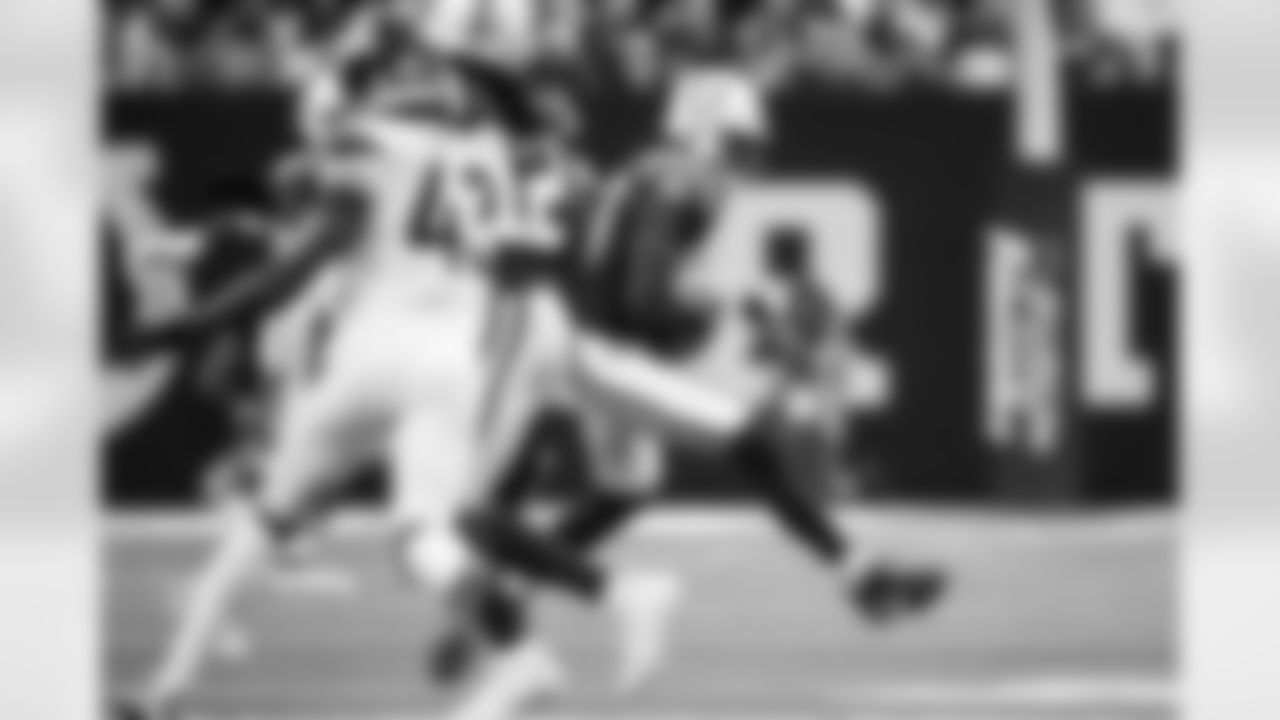 TE Jelani Woods #80