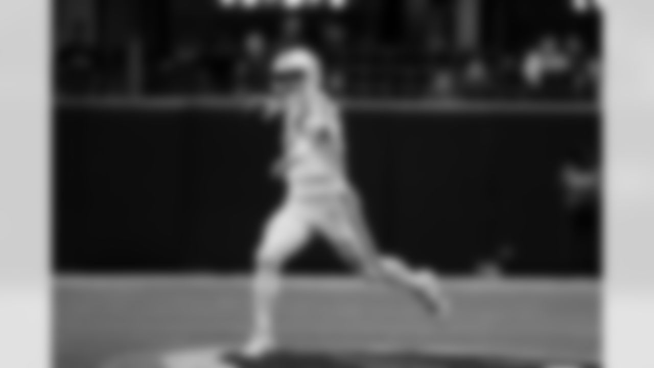10 QB Gardner Minshew