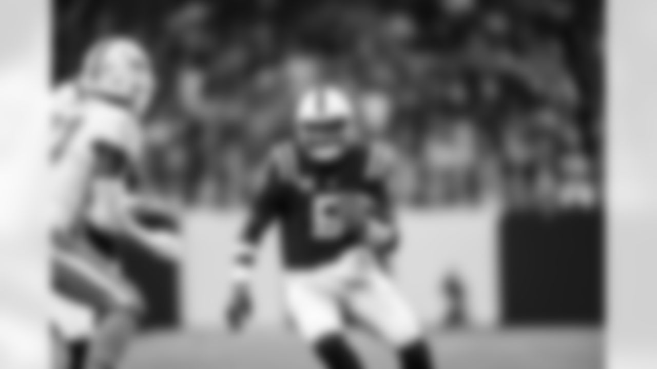 QB Anthony Richardson #5