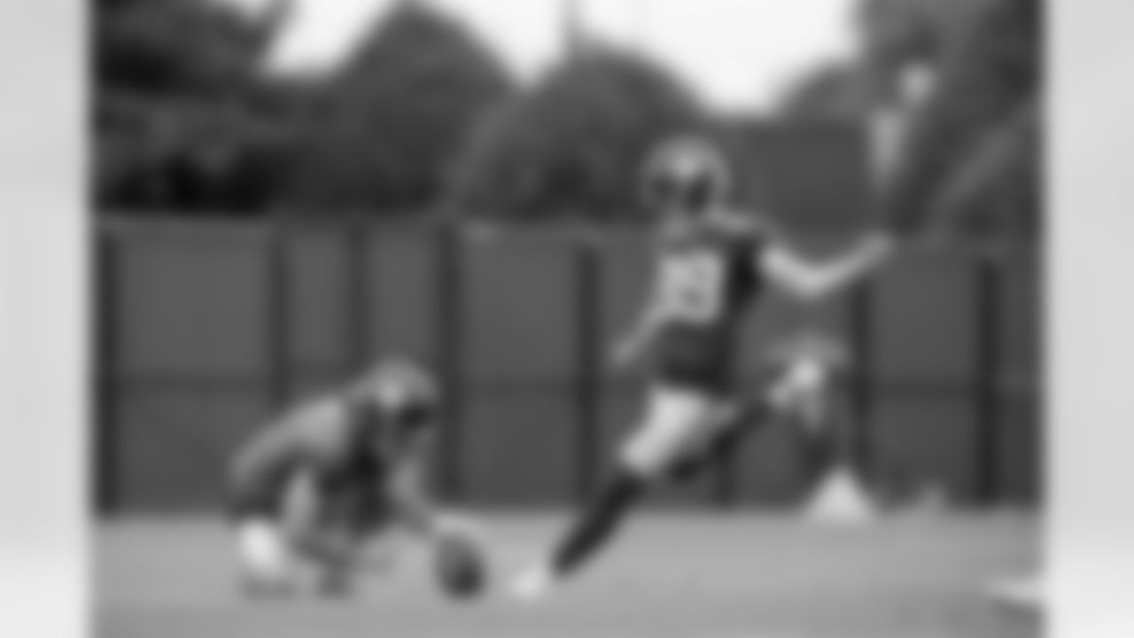 P Jamie Gillan (6), K Jude McAtamney (99)