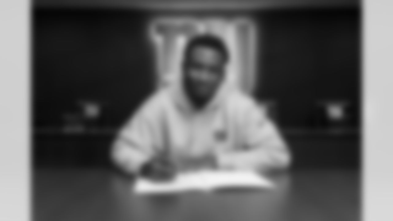 S Tyler Nubin - Selection List Signing (May 31)