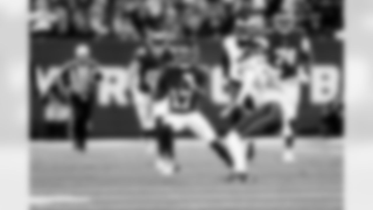 WR Wan'Dale Robinson (17)
