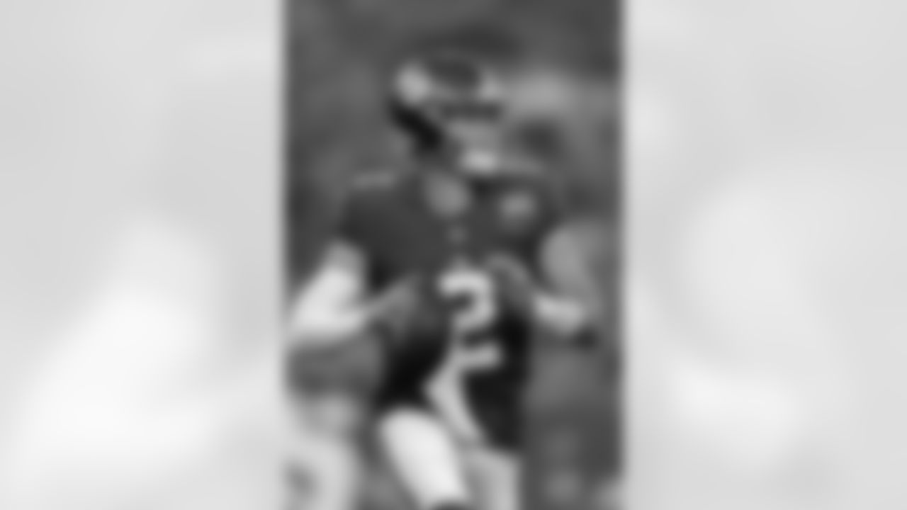 New York Giants quarterback Drew Lock (2) looks to pass against the Detroit Lions during an NFL football game Thursday, Aug. 8, 2024, in East Rutherford, N.J. (AP Photo/Adam Hunger)