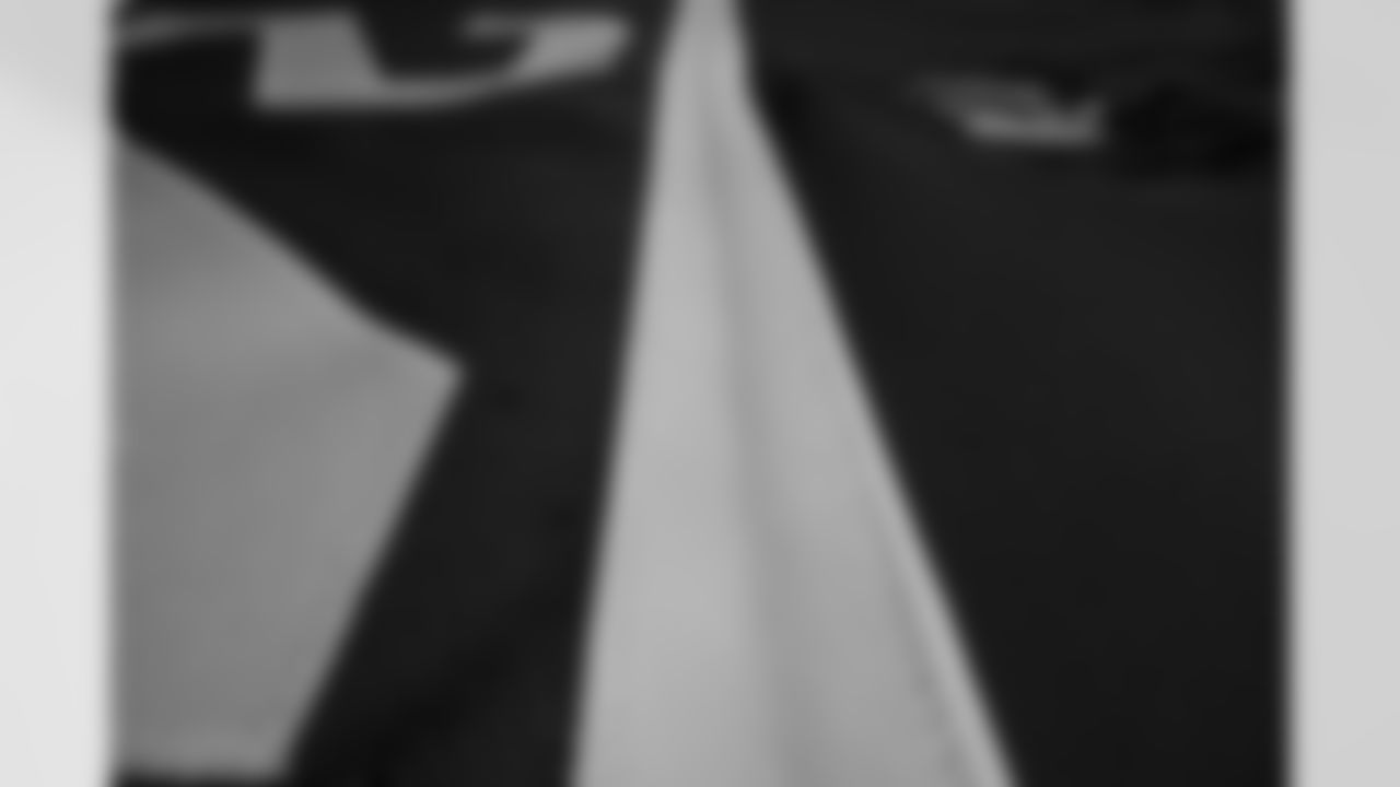 100_Detail004