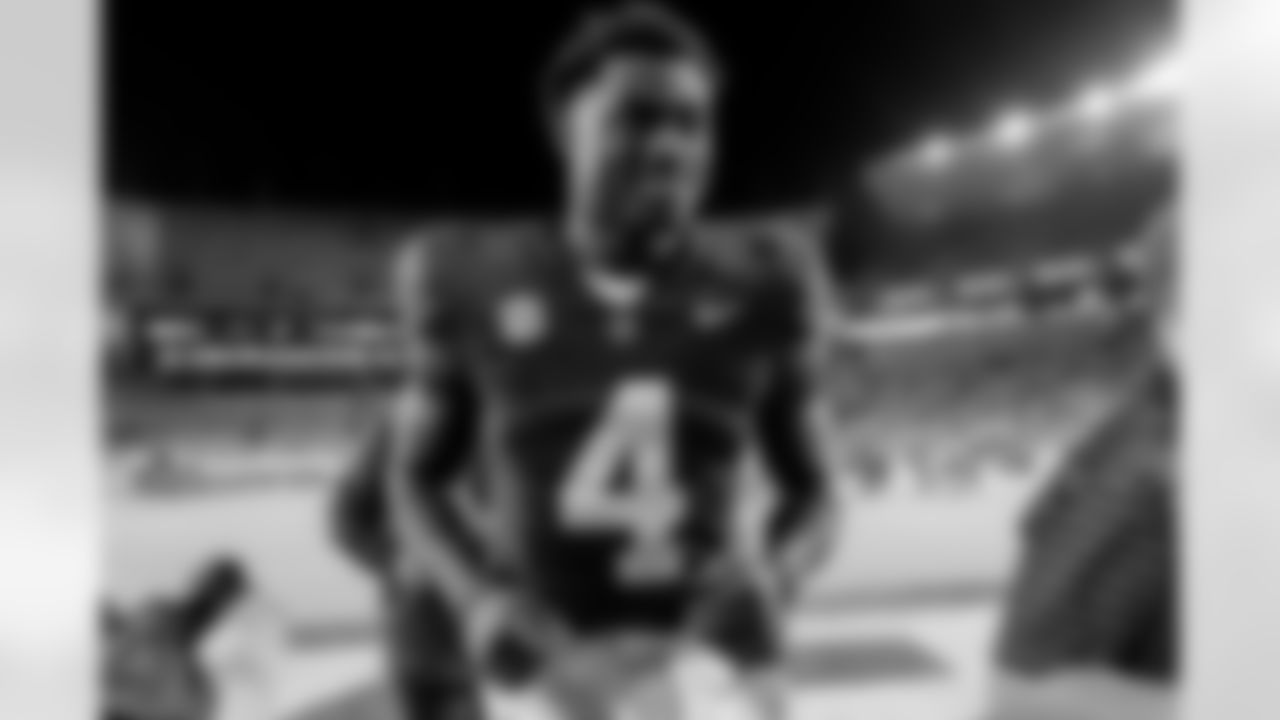 Alabama quarterback Jalen Milroe (4) jogs off the field after the team's win against Middle Tennessee in an NCAA college football game, Saturday, Sept. 2, 2023, in Tuscaloosa, Ala. (AP Photo/Vasha Hunt)